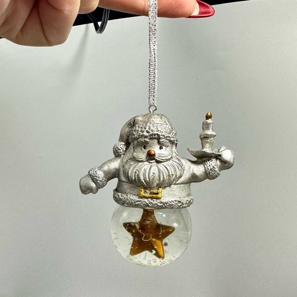 NWT Towle Holiday Wishes set of 3 Santa snow globe ornaments - Picture 8 of 8